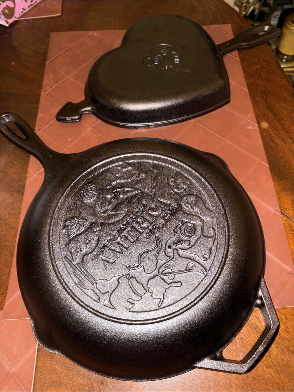 Lodge America’s 250th Anniversary & Small Heart Shape Cast Iron Skillet NWT